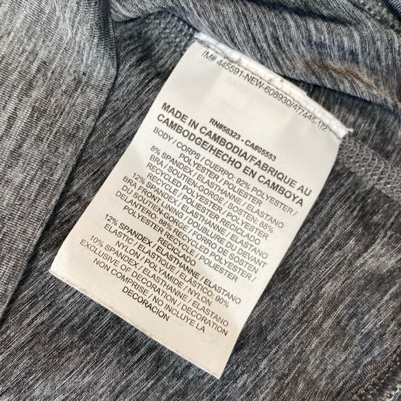 Nike Dry Fit Bra Tank Shirt - Picture 9 of 10